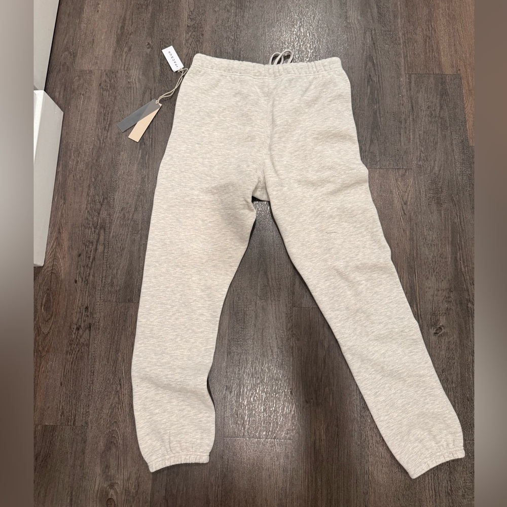Essentials Cream Sweatpants - Picture 3 of 5